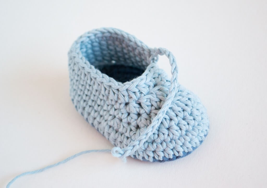 Croby Patterns - FREE Crochet Pattern - Blue Whale